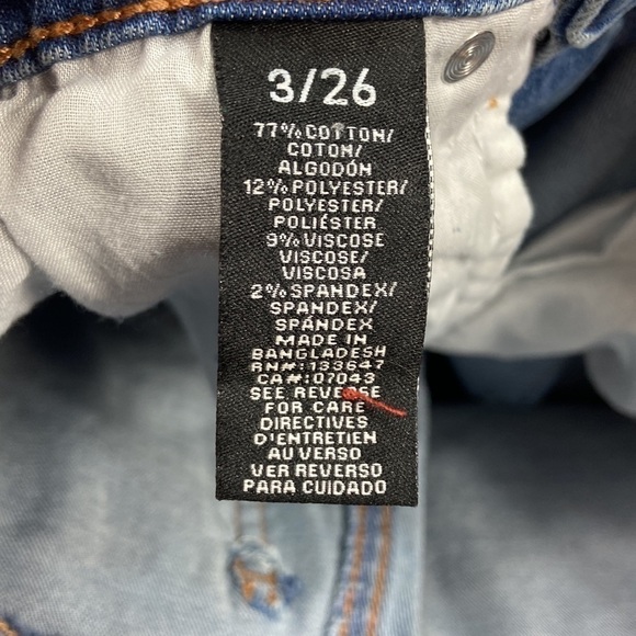 Celebrity Pink “The Spice” Distressed Hi-Rise Denim Jeans - Picture 9 of 9